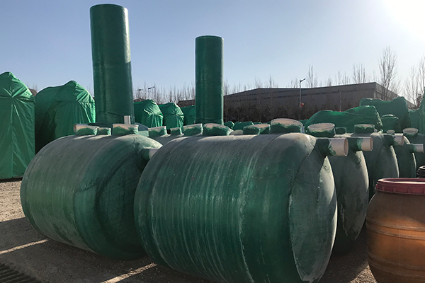 玻璃鋼化糞池為什么可以改善農(nóng)村的生活環(huán)境 玻璃鋼化糞池為什么可以改善農(nóng)村的生活環(huán)境